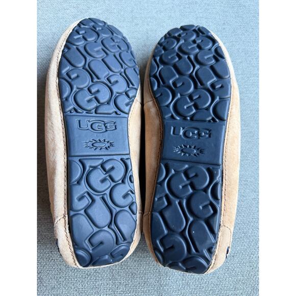 UGG Brett Mocassin Fur Lined Shoes Flats Womens 10 Beige - Picture 7 of 11